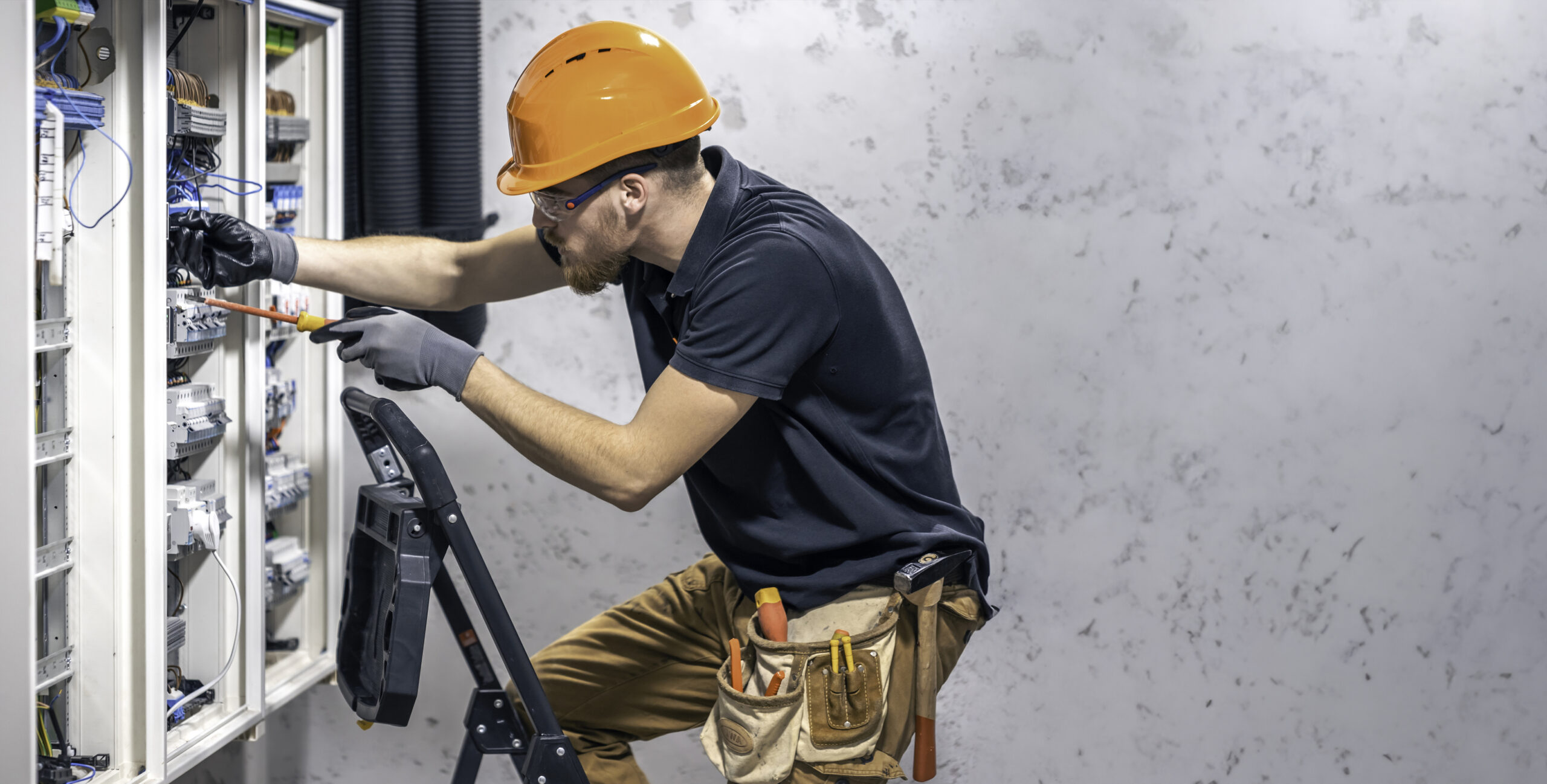 electrical apprentice